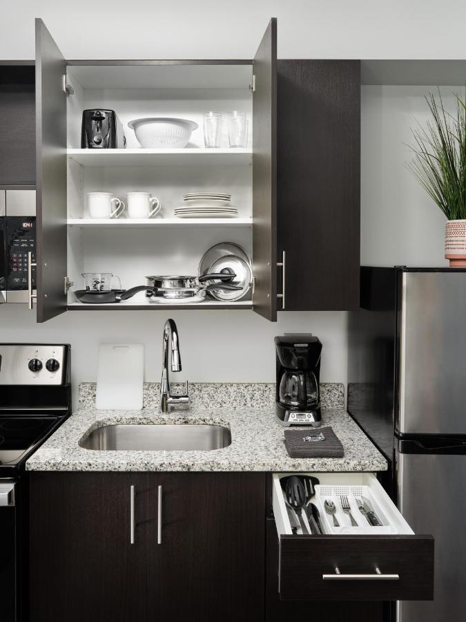 Stayapt Suites Greenville-Haywood Mall Esterno foto